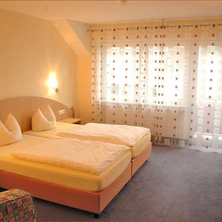 Gasthaus Gruner Baum Hotel Werbach Екстериор снимка
